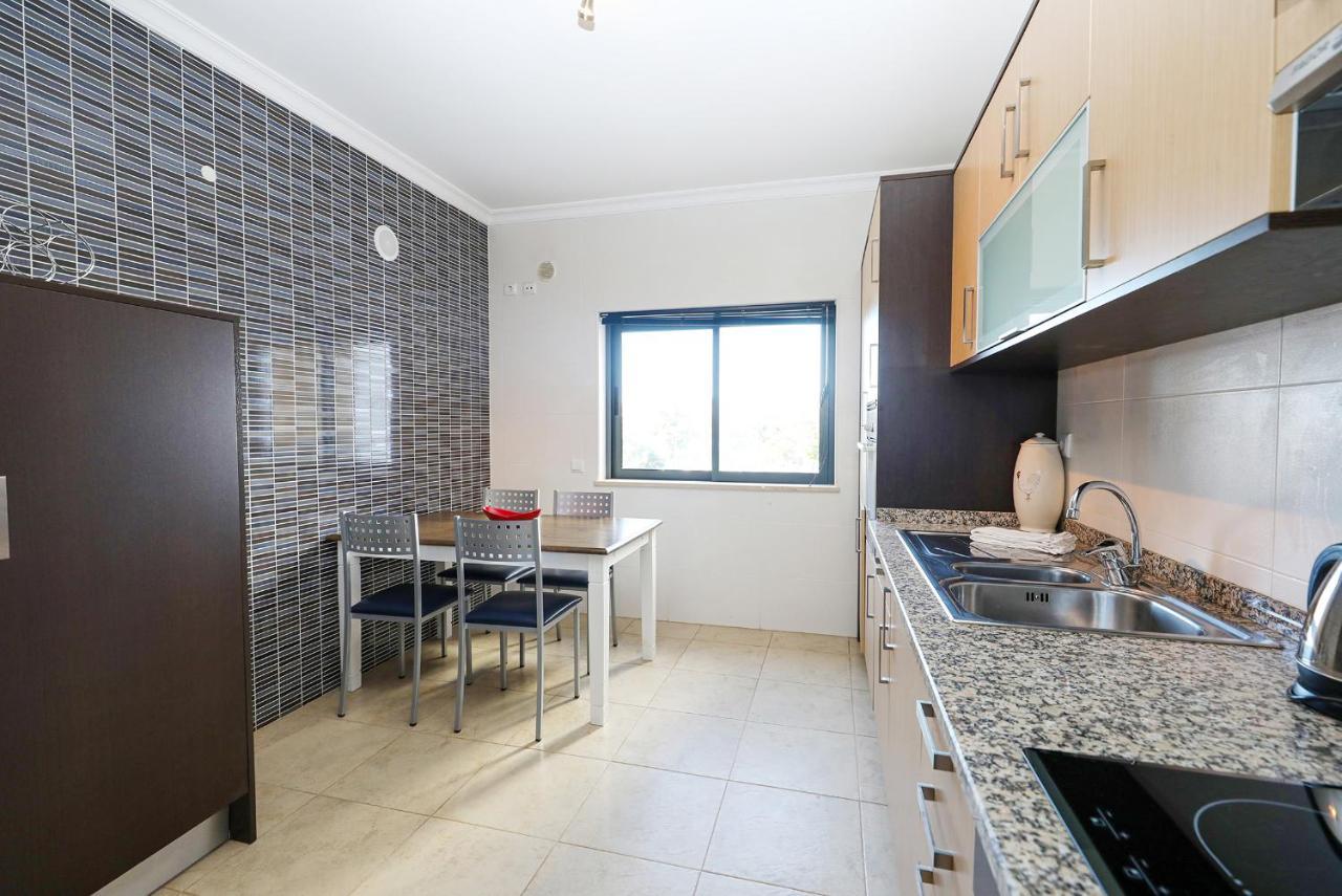 A68 - Palmeiras Paz Apartment Lagos Dış mekan fotoğraf