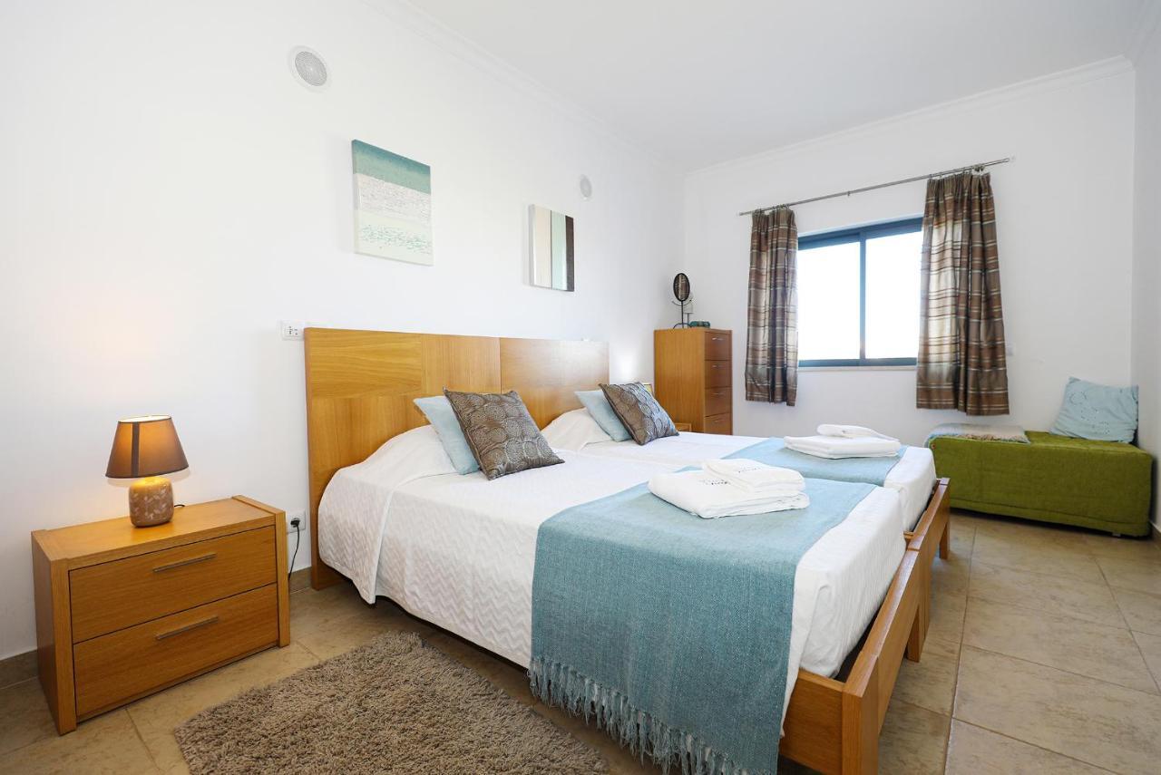 A68 - Palmeiras Paz Apartment Lagos Dış mekan fotoğraf