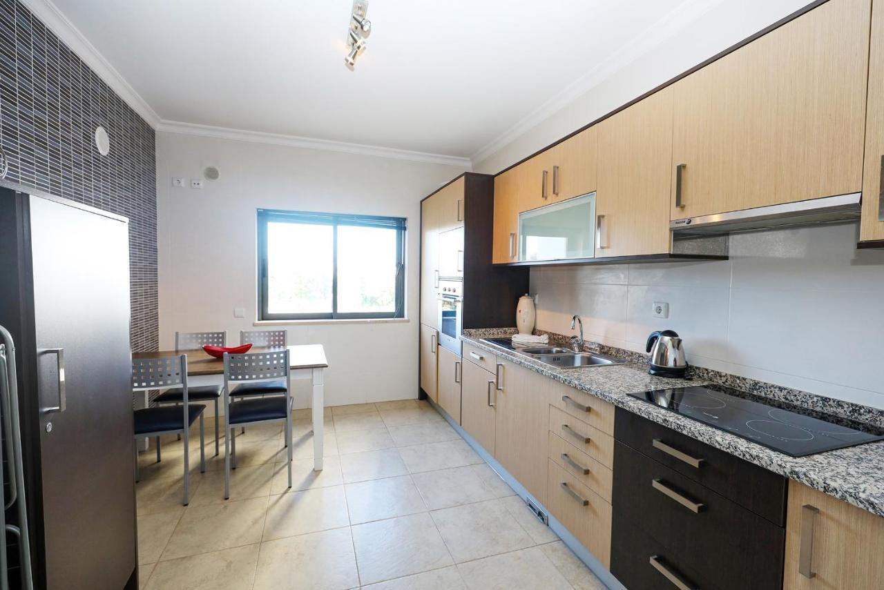 A68 - Palmeiras Paz Apartment Lagos Dış mekan fotoğraf